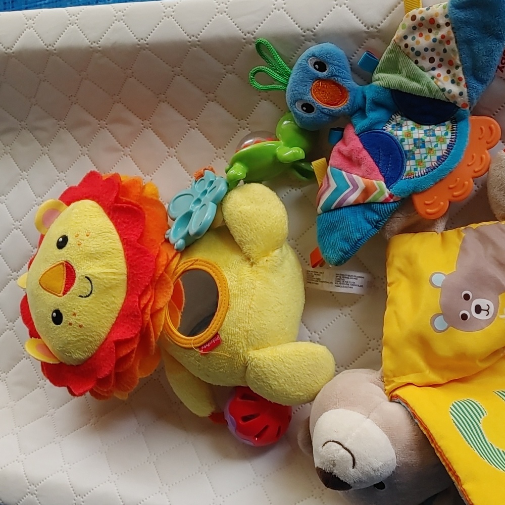 Baby soft rattle toys
